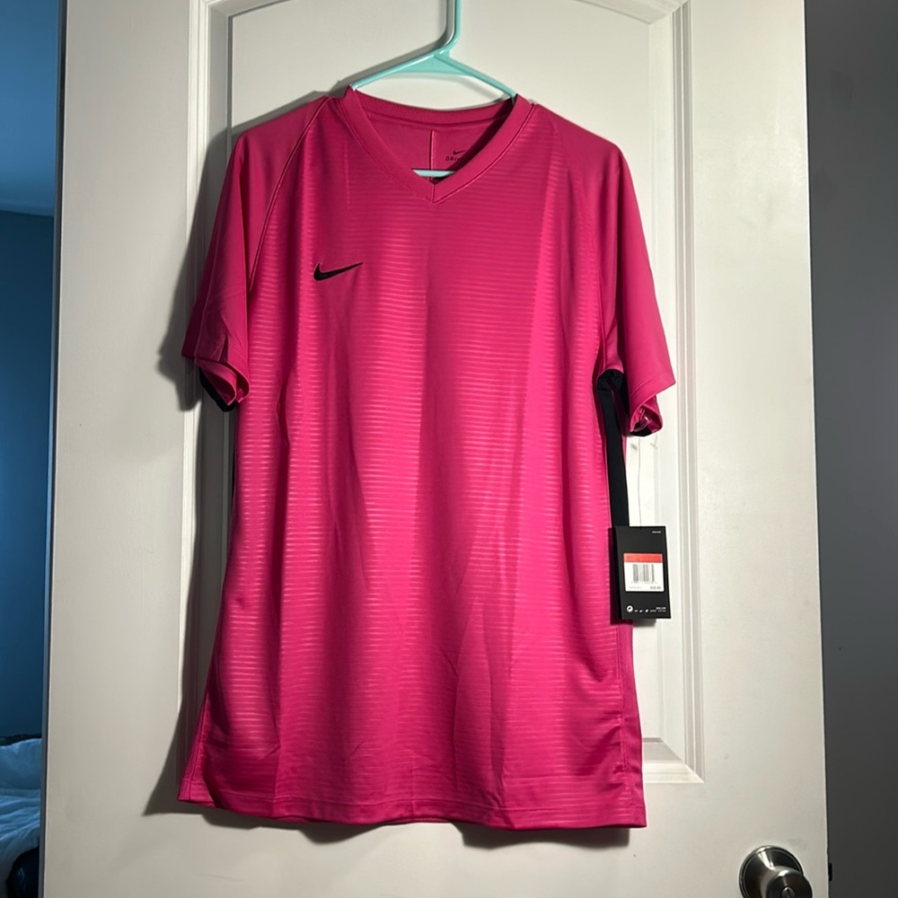 Nike t shirt